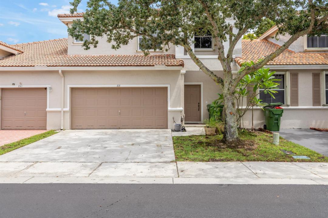 831 NW 130TH Avenue, Pembroke Pines, Floride 33028, États-Unis
