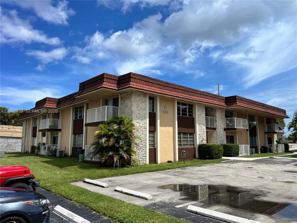 5501 SW 77th Ct 102C, Miami, Floride 33155, États-Unis