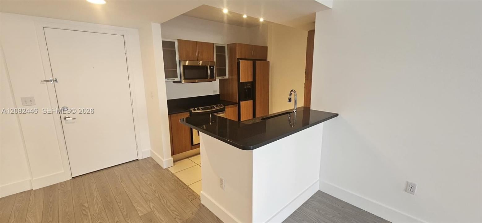 2775 NE 187th St 424, Aventura, Floride 33180, États-Unis