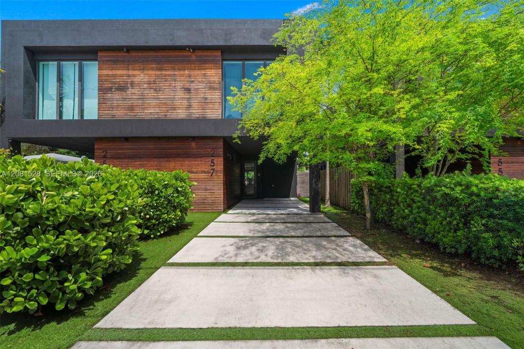 257 NW 39th St 257, Miami, Florida 33127, Stati Uniti