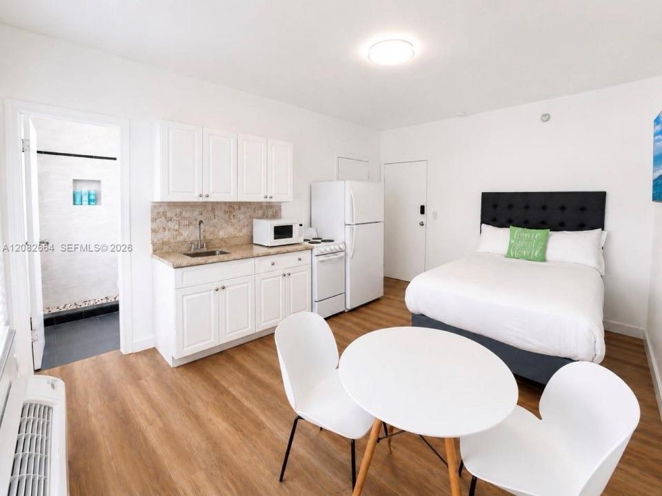3025 Indian Creek Dr 310, Miami Beach, Floride 33140, États-Unis