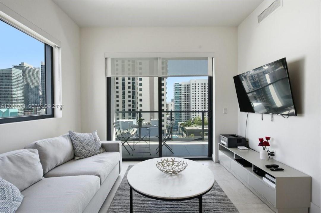 239 SW 9th St 1501, Miami, Floride 33130, États-Unis