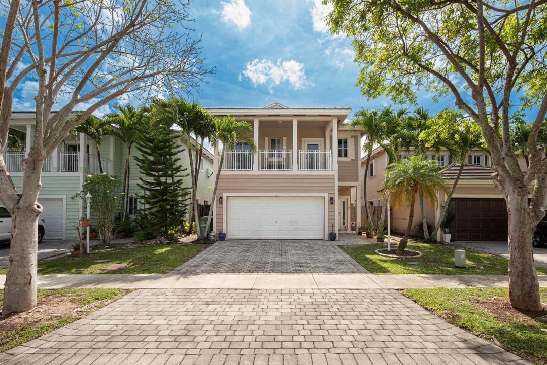 381 NE 35th Terrace, Homestead, פלורידה 33033, ארצות הברית של אמריקה
