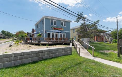 68 Bayview Walk E, Brookhaven, Nova Iorque 11770, Estados Unidos