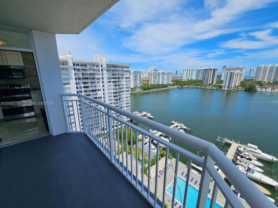 18041 Biscayne Blvd 1805, Aventura, Florida 33160, Stati Uniti