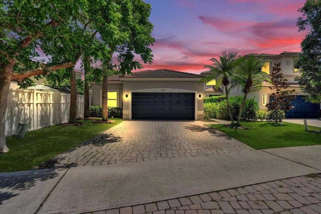 3932 NW 62nd Court, Coconut Creek, Florida 33073, USA