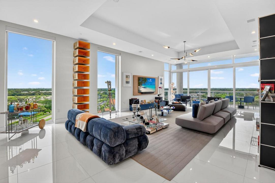 20155 Boca West Drive Ph A-901, Boca Raton, Florida 33434, USA