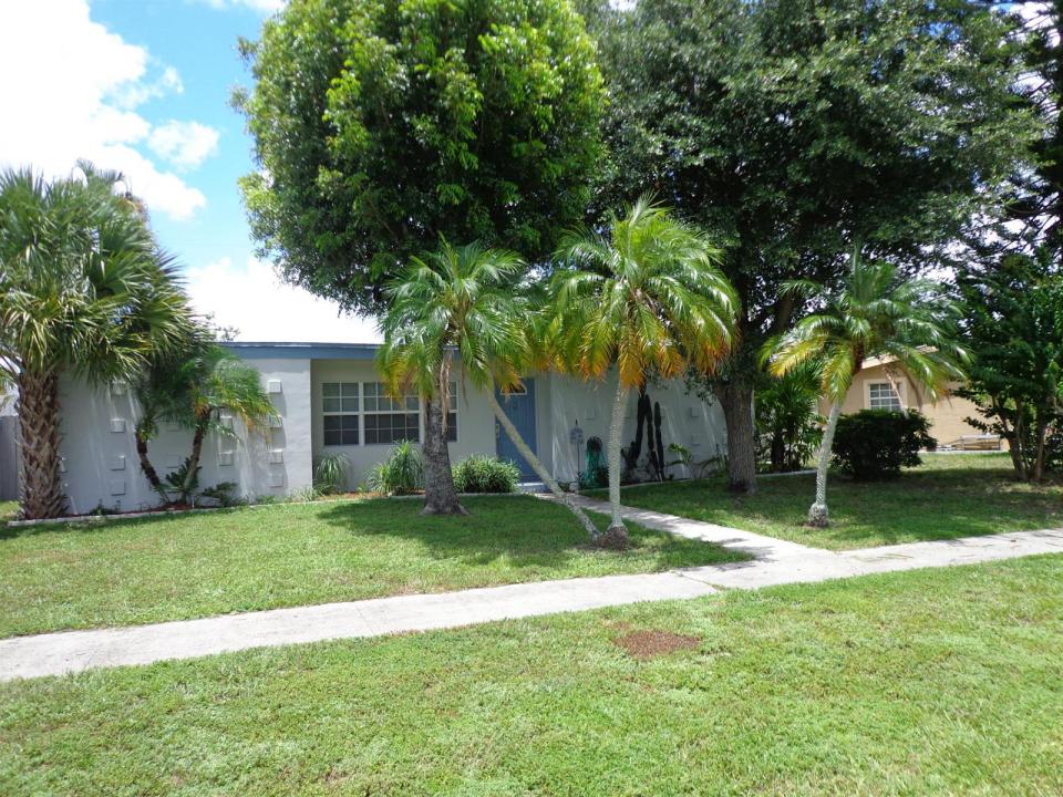 11751 Oleander Drive, Royal Palm Beach, Florida 33411, Stati Uniti