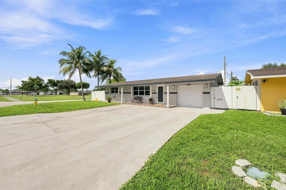 1000 NW 76th Ter, Pembroke Pines, Floride 33024, États-Unis