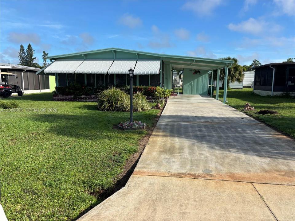 121 Sugar Loaf 63, Naples, Florida 34114, Stati Uniti