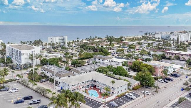 4658 Bougainvilla Dr 56, Lauderdale By The Sea, Floryda 33308, USA