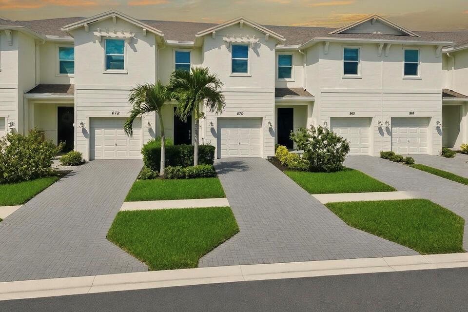 870 SE Grovebush Lane, Port St. Lucie, Floride 34984, États-Unis