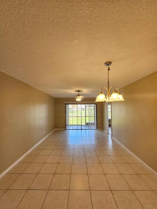2600 GREENWOOD Terrace 102, Boca Raton, Floride 33431, États-Unis
