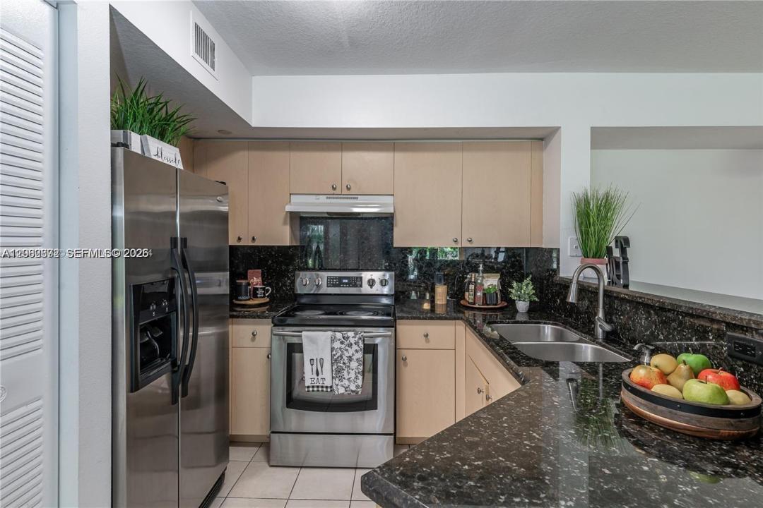 4280 San Marino Blvd 102, West Palm Beach, Floride 33409, États-Unis