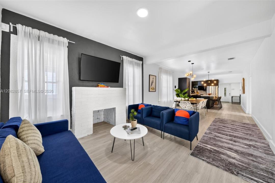 473 NE 61st St, Miami, Florida 33137, USA