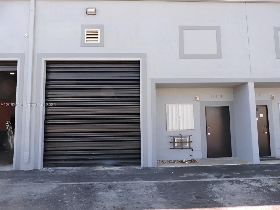 14213 SW 139th Ct 4, Miami, Florida 33186, Stati Uniti