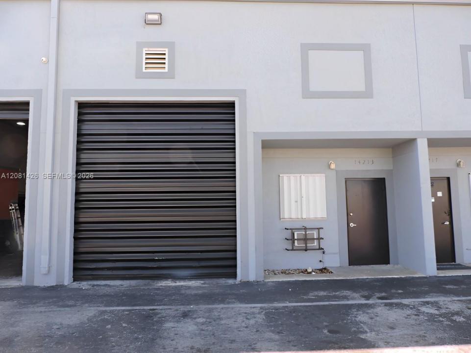 14213 SW 139th Ct 4, Miami, Floride 33186, États-Unis