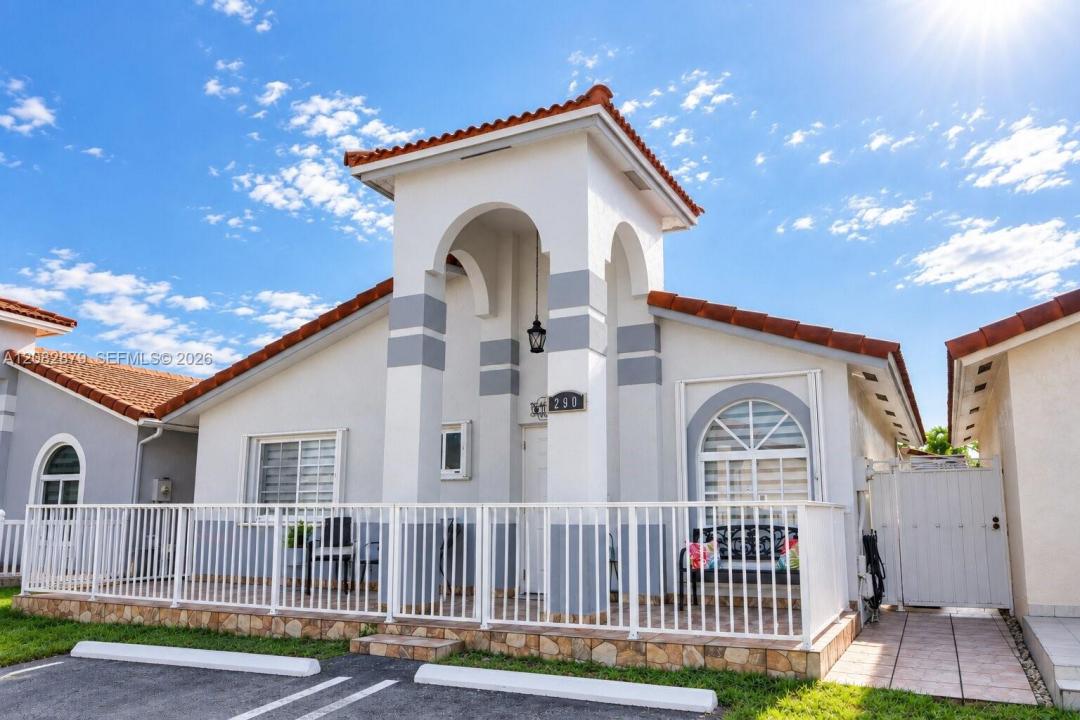 7001 W 35th Ave 290, Hialeah, Florida 33018, USA