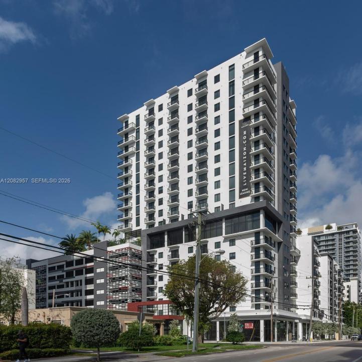 221 SW 12th St 706, Miami, Floride 33130, États-Unis