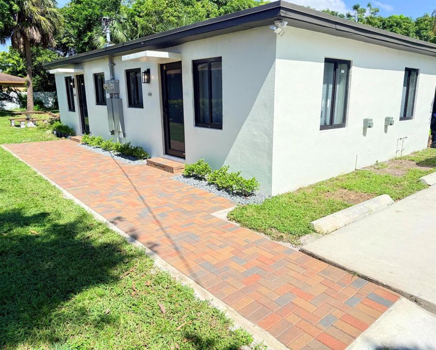 605 NW 15TH, Pompano Beach, Florida 33069, Stati Uniti