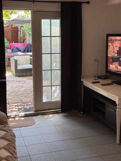 4512 Alton Rd 2, Miami Beach, Floride 33140, États-Unis