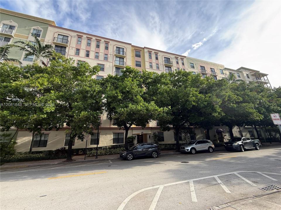 1919 Van Buren St 608A, Hollywood, Florida 33020, USA