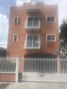 861 NW 2 street 303, Miami, Florida 33128, USA
