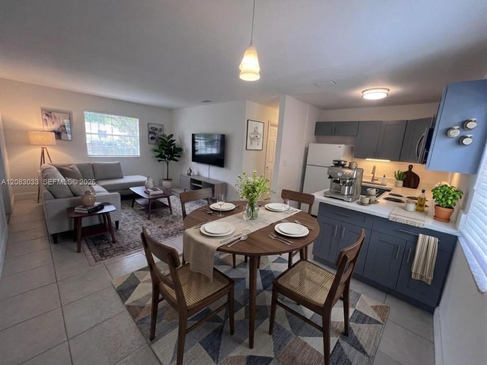 1605 NW 127th St 0, North Miami, Floride 33167, États-Unis