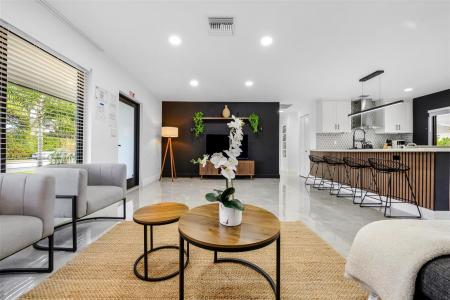 2925 NE 1ST Avenue, Wilton Manors, 佛羅里達州 33334, 美國