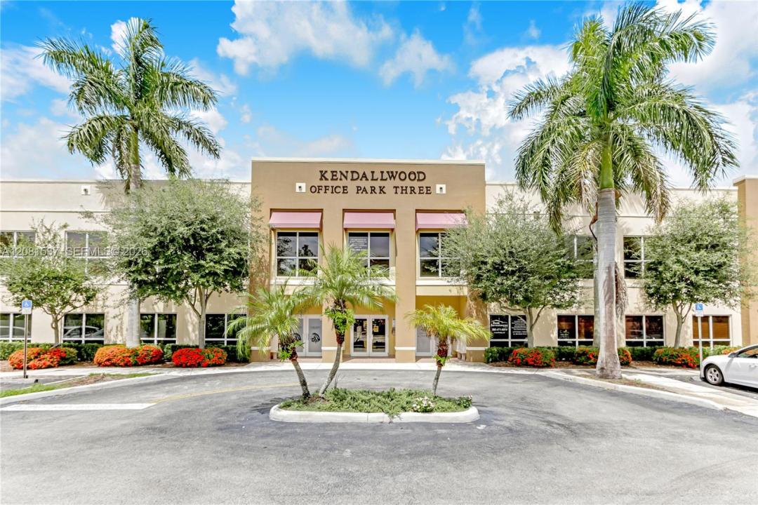12150 SW 128th Ct #123, Miami, Florida 33186, Stati Uniti