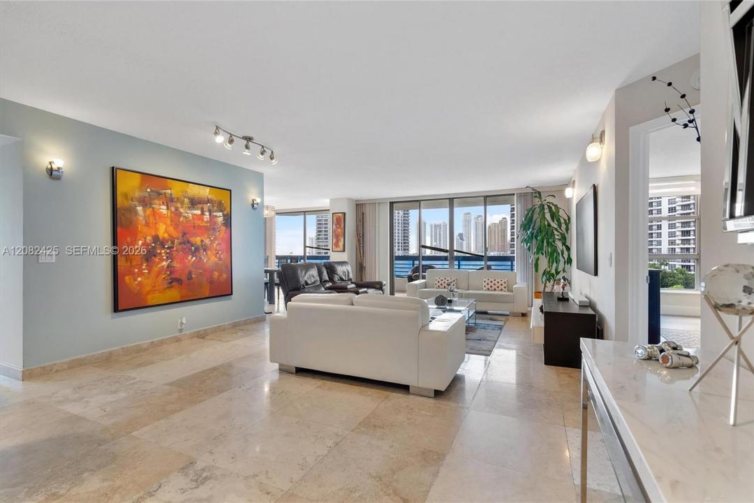 3500 Mystic Pointe Dr 806, Aventura, Floride 33180, États-Unis