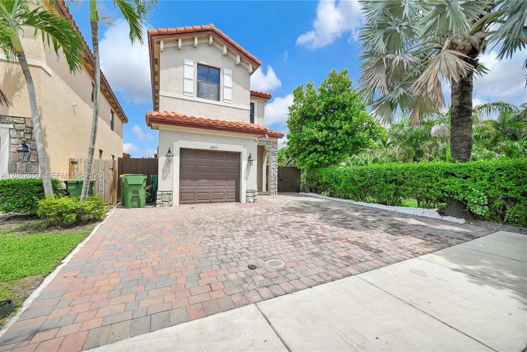 3803 NE 2nd St, Homestead, Floride 33033, États-Unis
