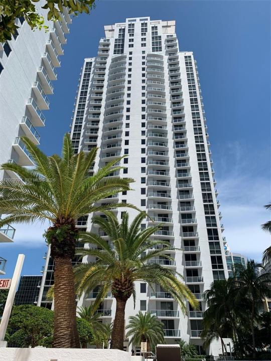 1060 Brickell Ave 1713, Miami, Floride 33131, États-Unis