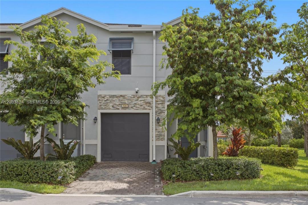926 NW 3rd Ter 926, Pompano Beach, 플로리다 33060, 미국