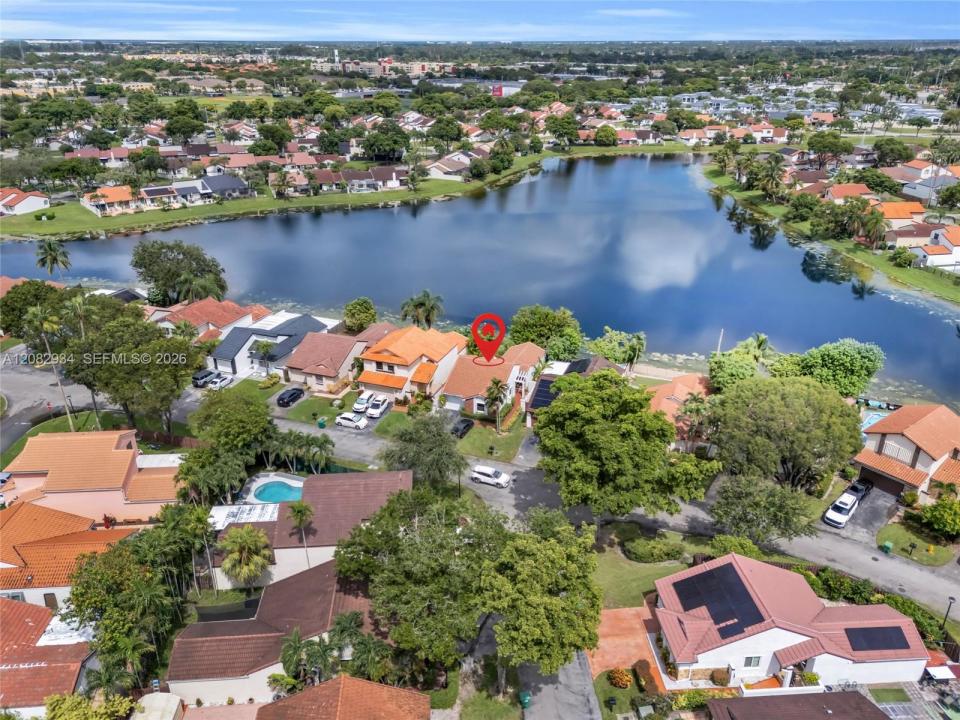 17624 NW 63rd Ct, Hialeah, Floride 33015, États-Unis