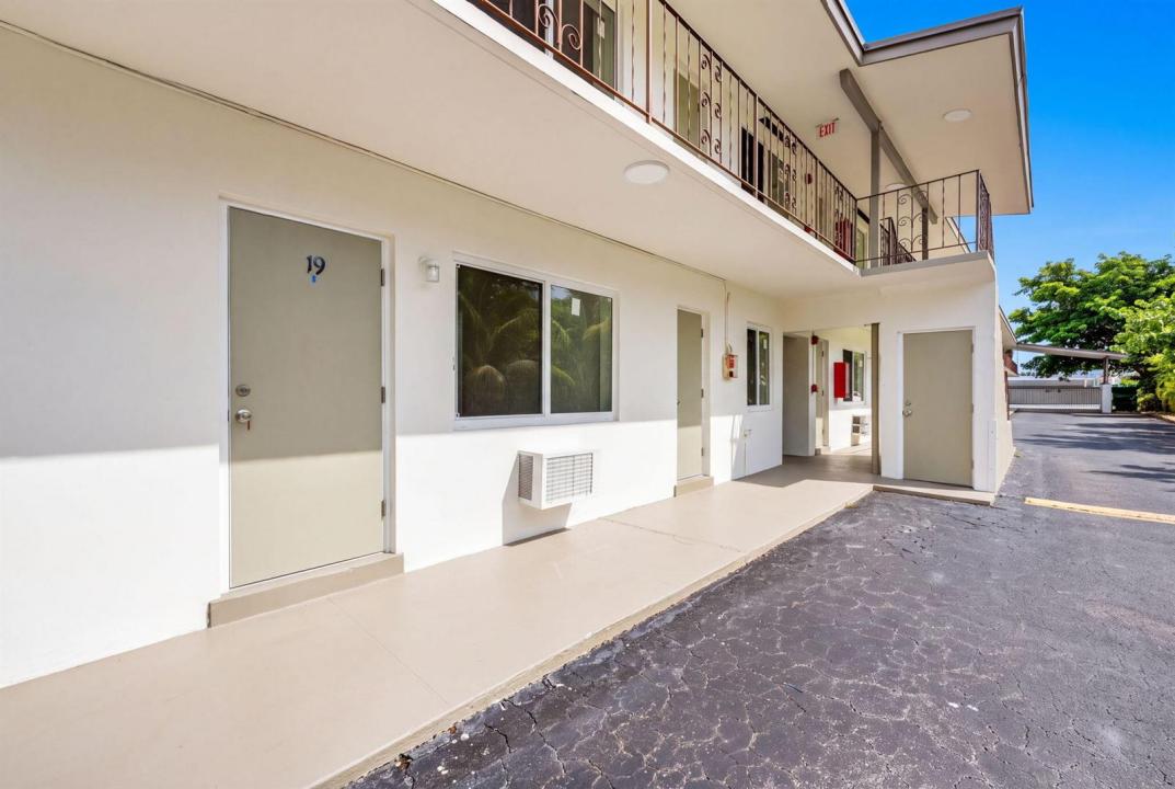 60 NW 79TH Street 19, Miami, Floride 33150, États-Unis