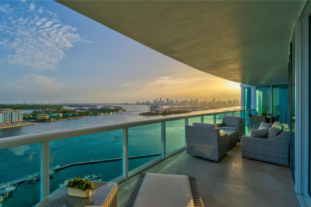 1000 S Pointe Dr 2202, Miami Beach, Floride 33139, États-Unis