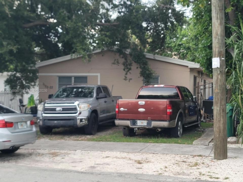 1120 NE 111th St, Miami, Floride 33161, États-Unis