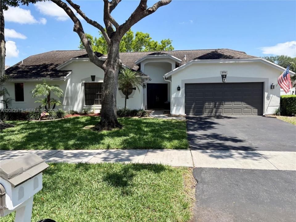5796 SW 89th Way, Cooper City, Floride 33328, États-Unis
