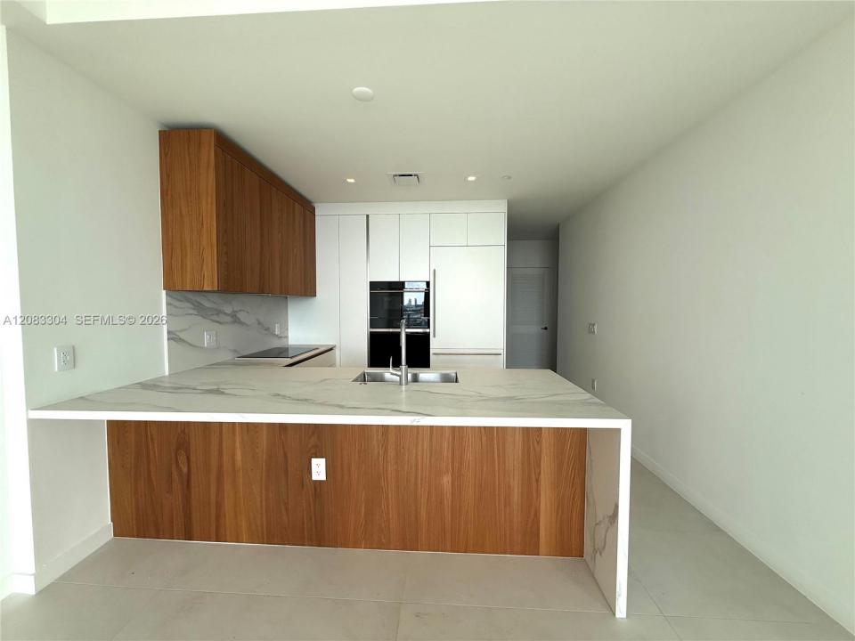 1400 Biscayne Blvd 904, Miami, Flórida 33132, Estados Unidos