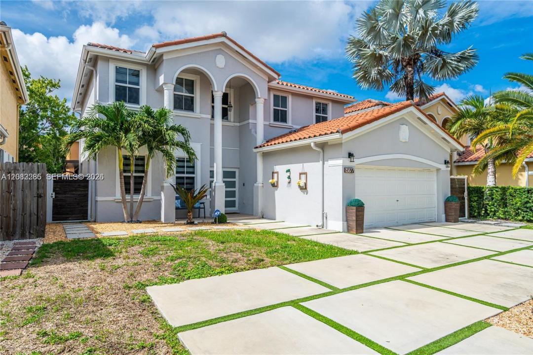 15877 SW 61st Way, Miami, Florida 33193, USA