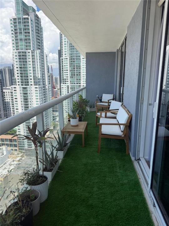 50 Biscayne Blvd 3205, Miami, Florida 33132, Stati Uniti