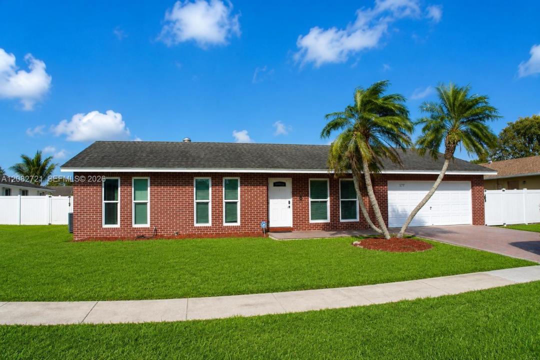 177 Dove Cir, Royal Palm Beach, Florida 33411, Stati Uniti