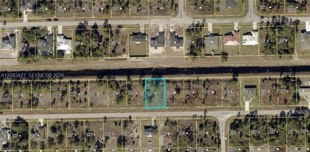 1127 DAMEN, Flórida 33974, Estados Unidos
