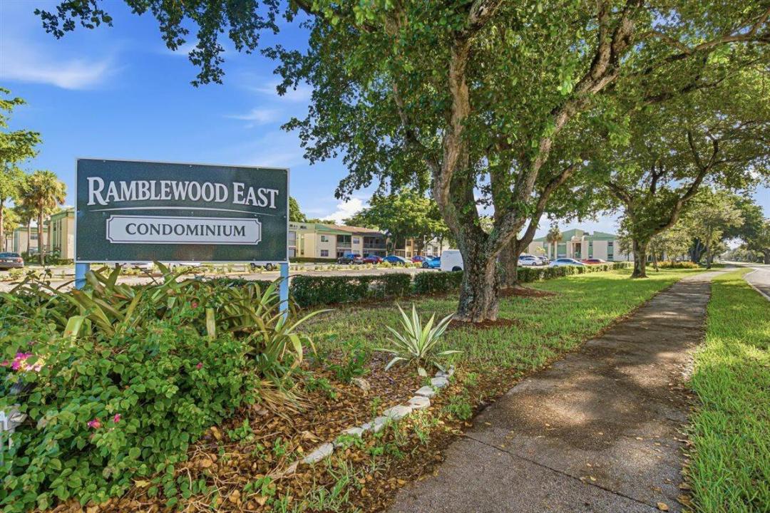 4151 NW 90th Avenue 207, Coral Springs, Floride 33065, États-Unis