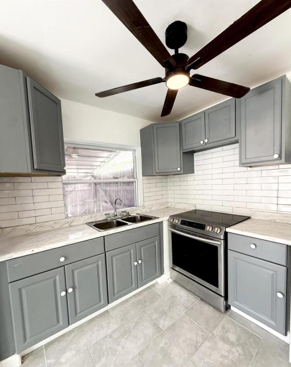 3100 NW 4th Avenue Apt 3, Pompano Beach, Florida 33064, Stati Uniti