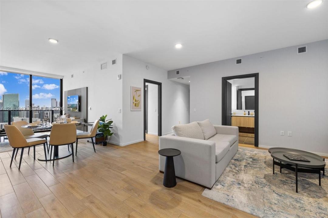 398 NE 5th St 4117, Miami, Florida 33132, Stati Uniti