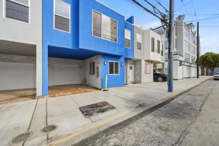 Calgary Street, Daly City, קליפורניה 94014, ארצות הברית של אמריקה 