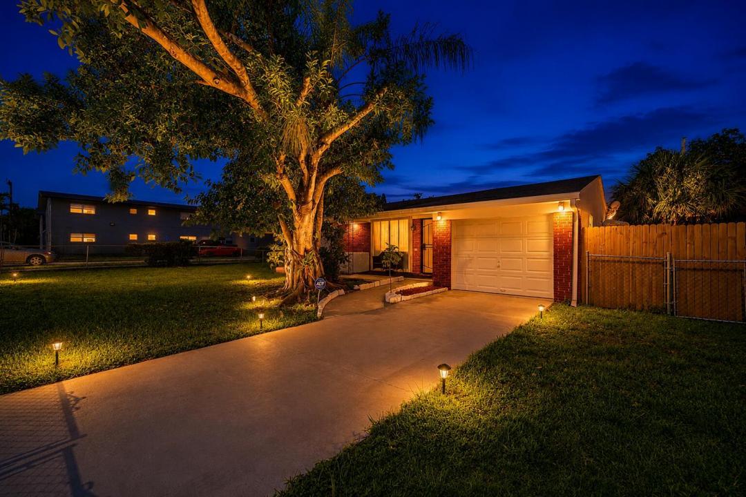 1716 N 25TH Avenue, Hollywood, Floride 33020, États-Unis