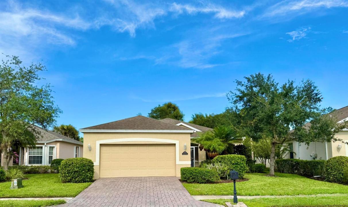 2753 W Brookfield Way, Vero Beach, Florida 32966, USA